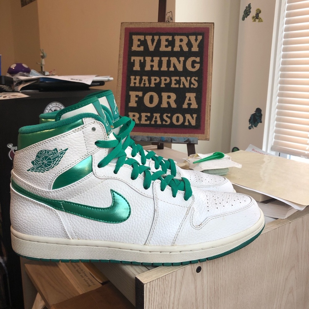 Air Jordan 1 High (2009) Metallic Green